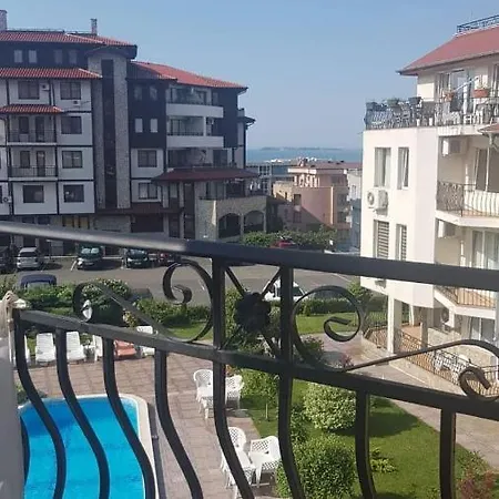 Appartamento Святой Влас Апартаменты С Одной Спальней У Моря Sveti Vlas