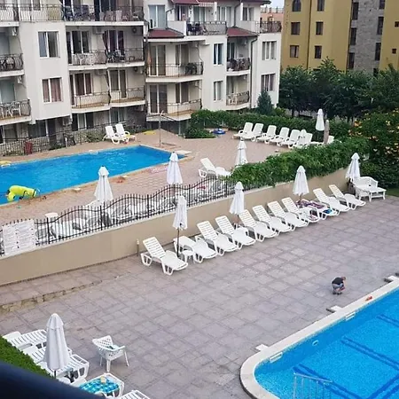 Apartamento Святой Влас Апартаменты С Одной Спальней У Моря Sveti Vlas